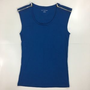 ❤️• Ann Taylor Cotton Tee •